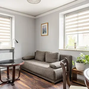 rentplanet-apartament-komuny-paryskiej.hotelswroclaw.com/